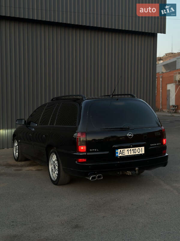 Универсал Opel Omega 2002 в Кривом Роге