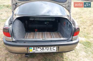 Седан Opel Omega 1998 в 