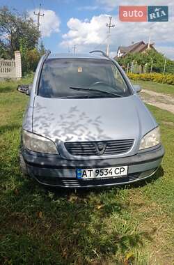 Седан Opel Omega 2001 в Бурштині