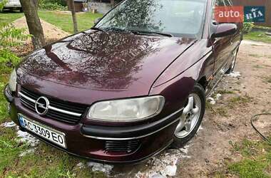 Седан Opel Omega 1994 в Камне-Каширском