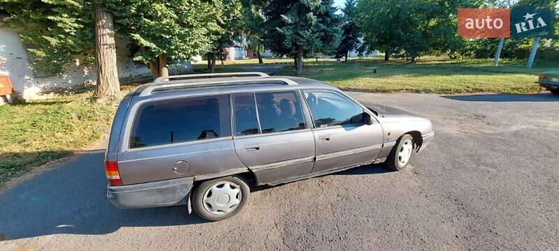 Универсал Opel Omega 1989 в Березане