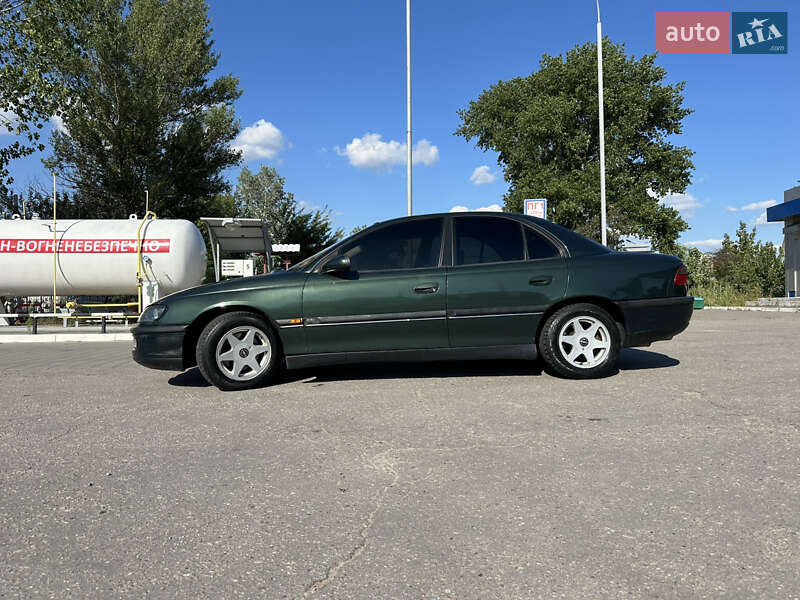Седан Opel Omega 1996 в Кременчуге фото 4 Седан Opel Omega 1996 в Кременчуге