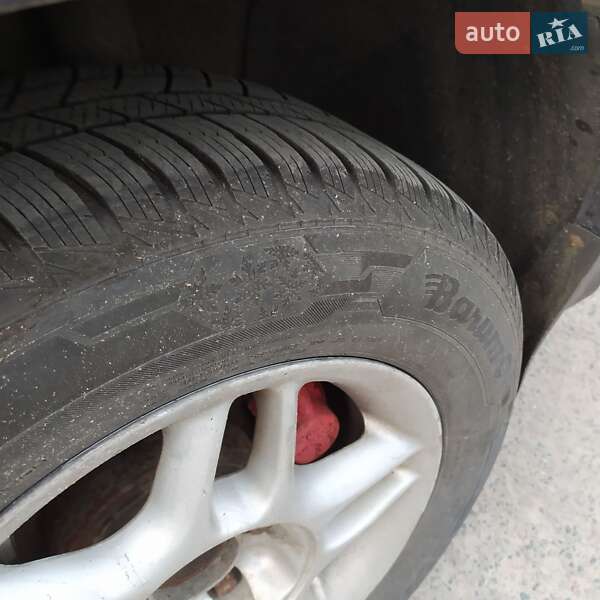 Седан Opel Omega 1994 в Києві