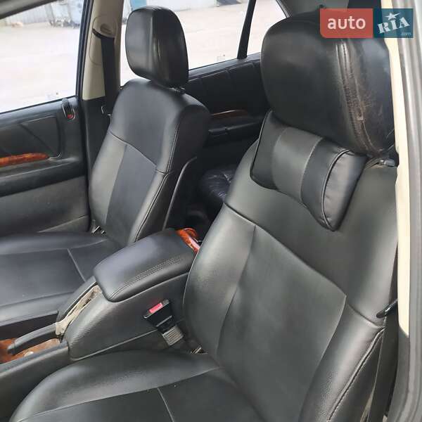 Седан Opel Omega 1994 в Києві