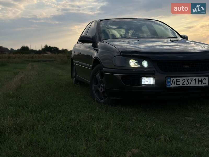 Opel Omega 1998