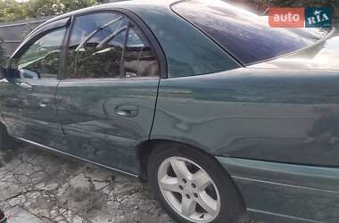 Седан Opel Omega 2002 в 