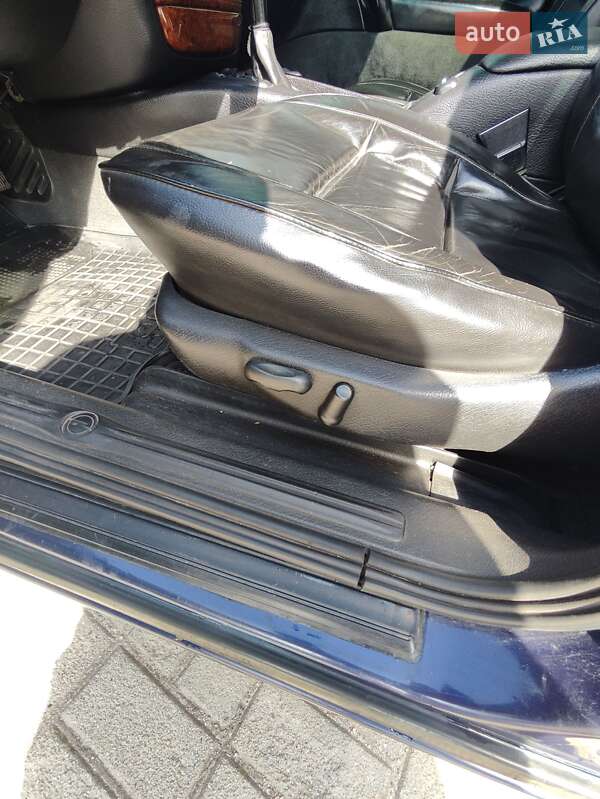 Седан Opel Omega 1998 в Запорожье