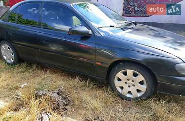 Седан Opel Omega 2000 в Подільську