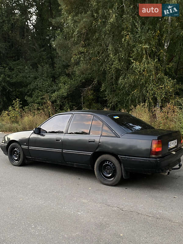 Седан Opel Omega 1988 в Ичне фото 4 Седан Opel Omega 1988 в Ичне