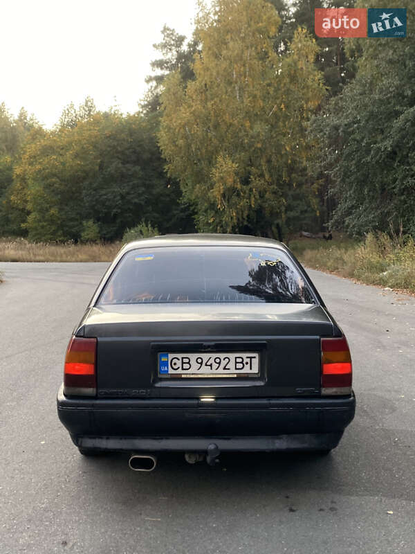 Седан Opel Omega 1988 в Ичне фото 5 Седан Opel Omega 1988 в Ичне