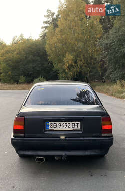 Седан Opel Omega 1988 в  фото 5 Седан Opel Omega 1988 в