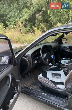 Седан Opel Omega 1988 в Ичне