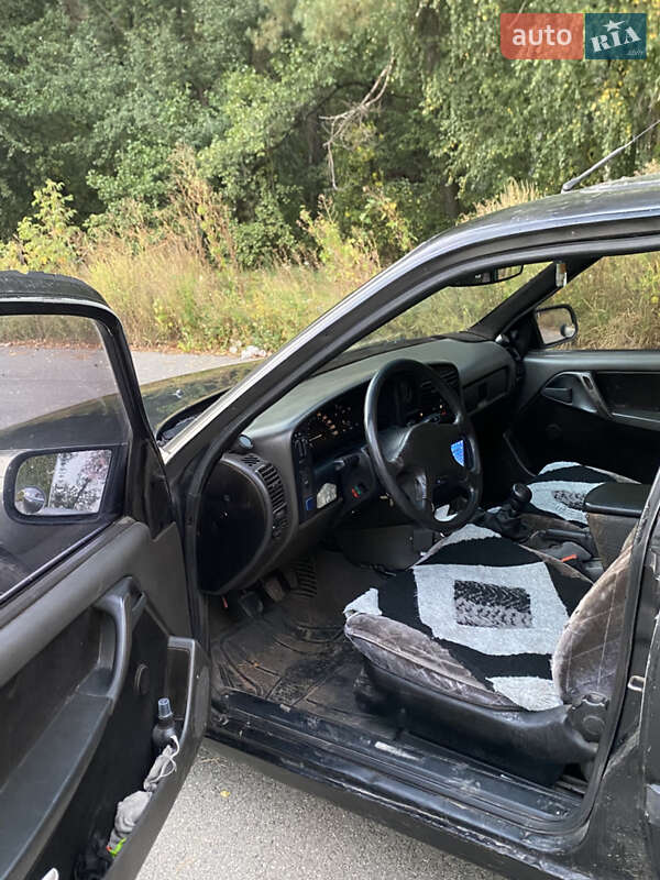 Седан Opel Omega 1988 в Ичне фото 9 Седан Opel Omega 1988 в Ичне