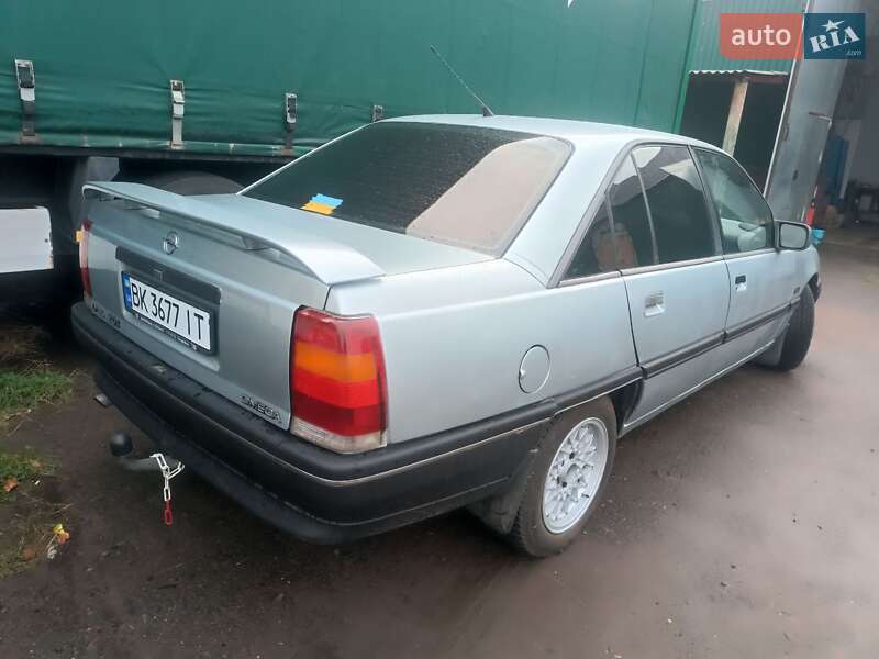 Седан Opel Omega 1987 в Ровно фото 2 Седан Opel Omega 1987 в Ровно