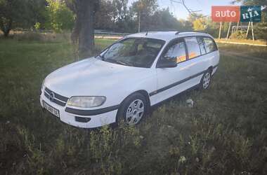 Универсал Opel Omega 1995 в Александрие