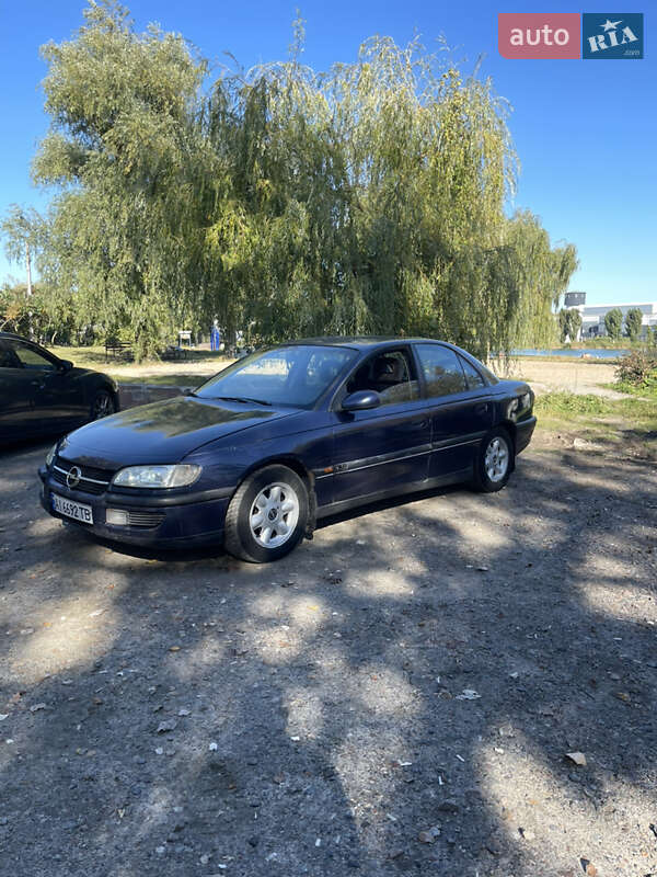 Седан Opel Omega 1995 в Василькові