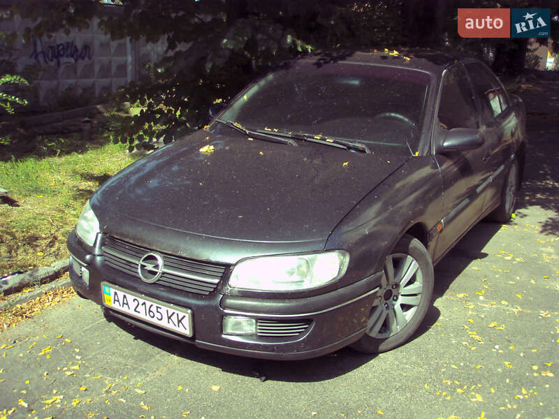 Седан Opel Omega 1995 в 