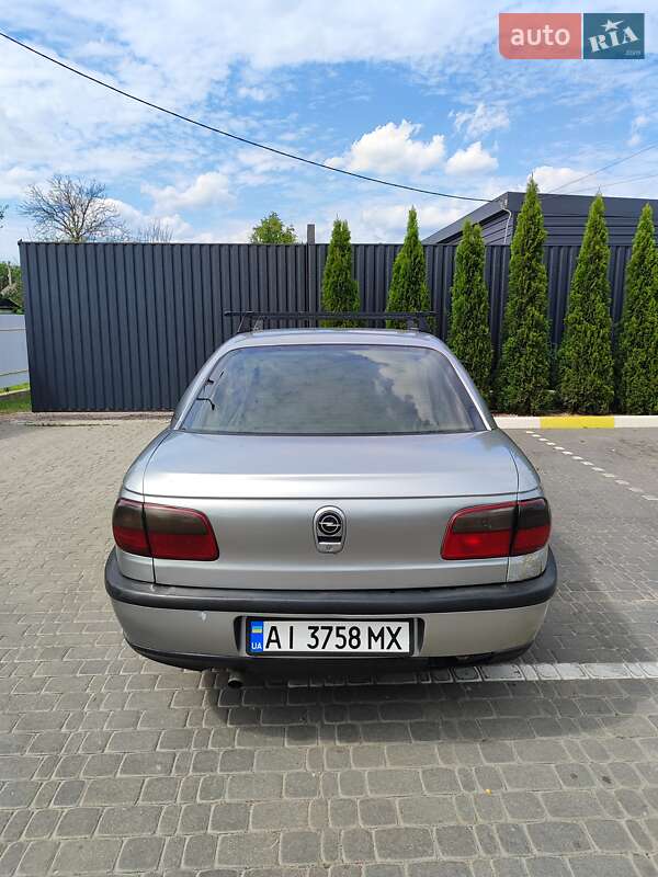 Седан Opel Omega 1995 в Коростені фото 6 Седан Opel Omega 1995 в Коростені