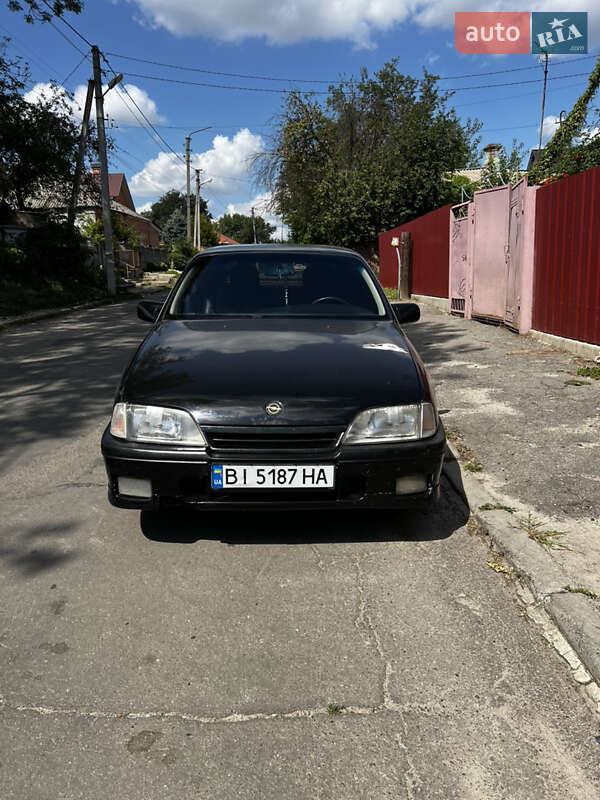 Седан Opel Omega 1991 в Полтаве
