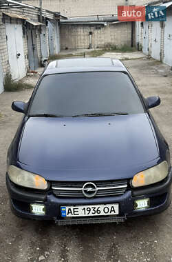 Седан Opel Omega 1997 в Дніпрі