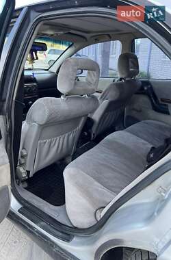 Седан Opel Omega 1996 в 