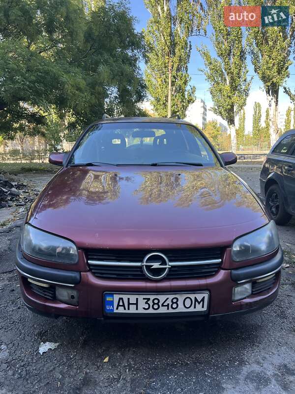 Универсал Opel Omega 1995 в 