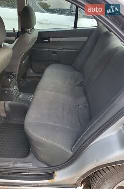 Седан Opel Omega 2001 в 