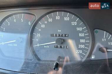 Седан Opel Omega 2001 в 
