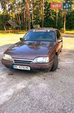 Седан Opel Omega 1988 в  фото 5 Седан Opel Omega 1988 в
