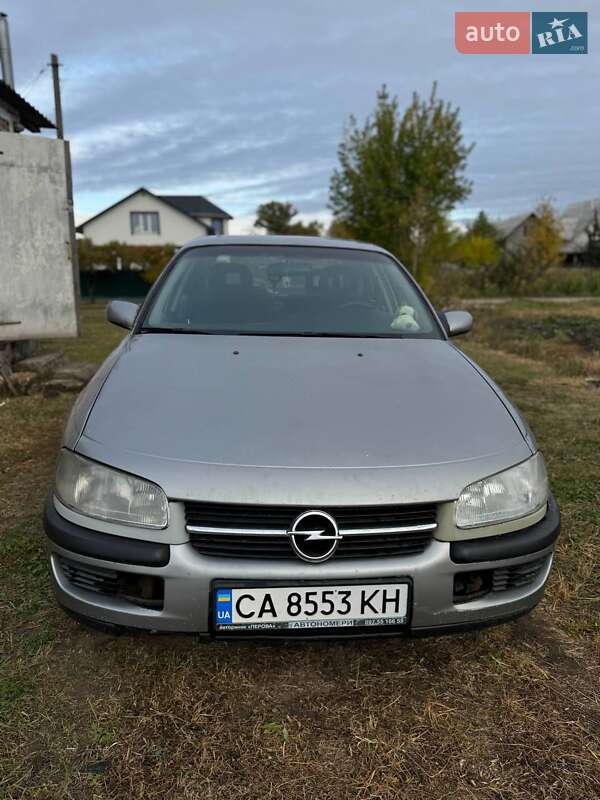 Opel Omega 1995