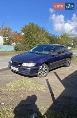 Седан Opel Omega 1995 в Катеринополе