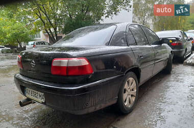 Седан Opel Omega 2002 в 
