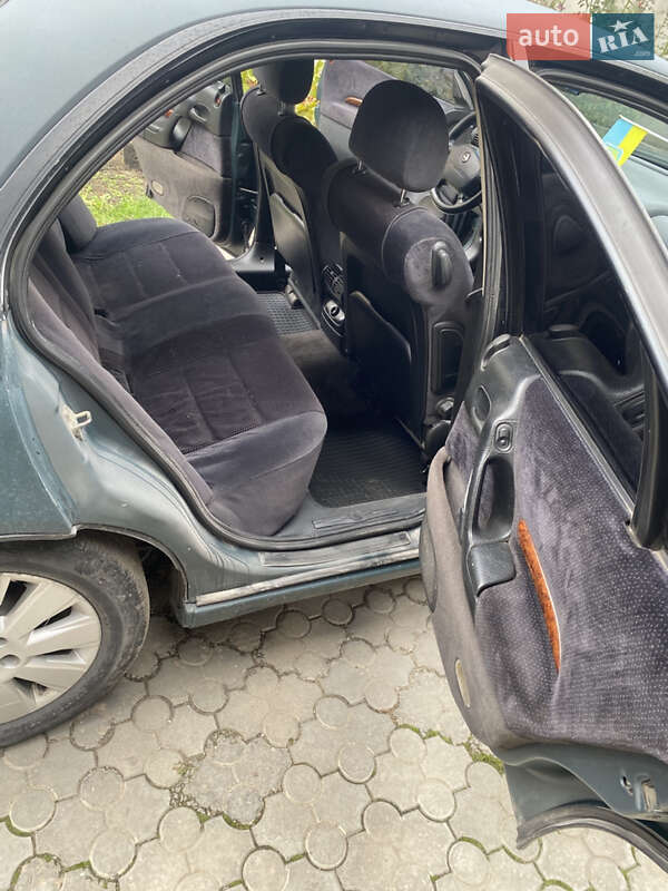 Седан Opel Omega 1997 в Дніпрі