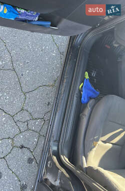 Седан Opel Omega 2001 в 