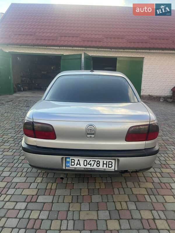 Opel Omega 1998