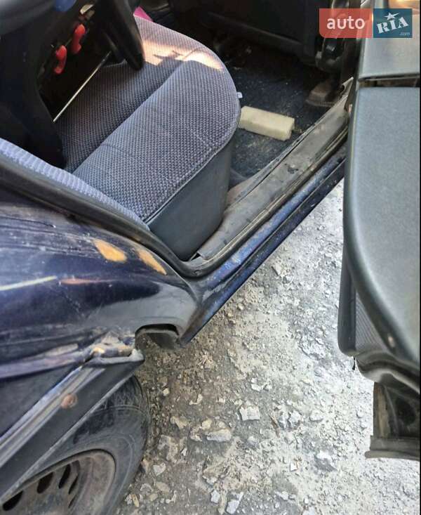 Седан Opel Omega 1991 в Днепре