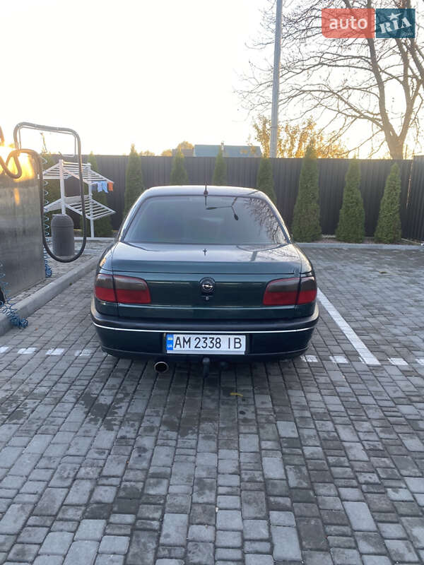 Седан Opel Omega 1999 в Звягеле фото 3 Седан Opel Omega 1999 в Звягеле