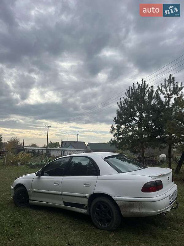 Седан Opel Omega 1995 в Луцьку фото 2 Седан Opel Omega 1995 в Луцьку