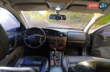 Универсал Opel Omega 1996 в  фото 16 Универсал Opel Omega 1996 в