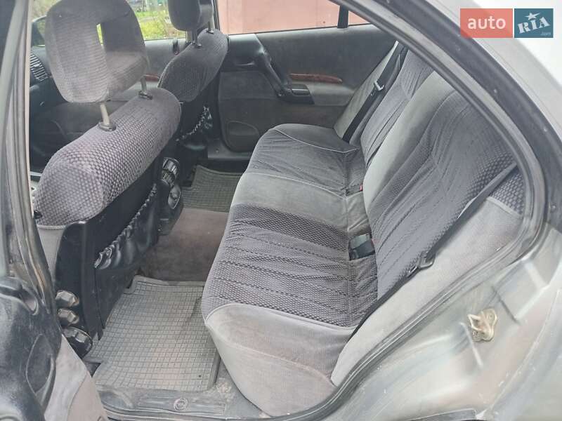 Седан Opel Omega 1994 в Фастові