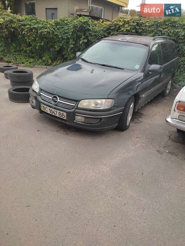 Універсал Opel Omega 1995 в Львові
