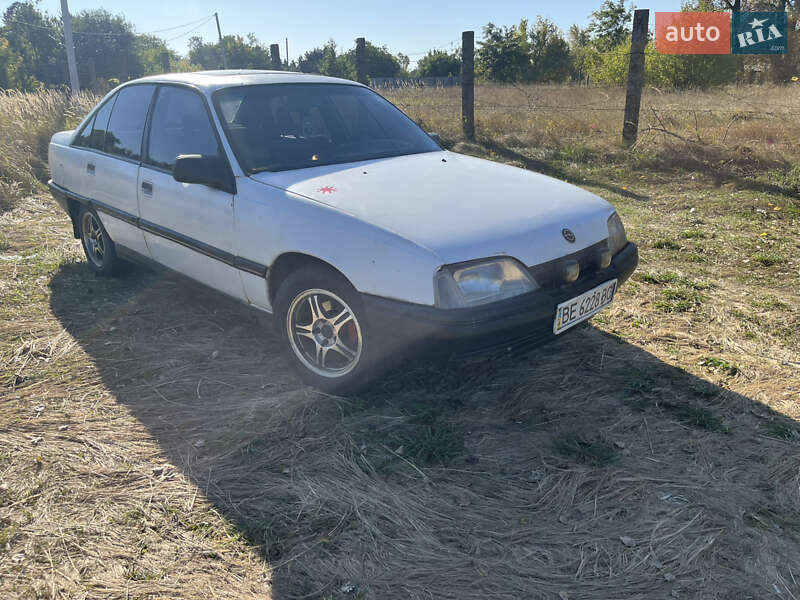 Седан Opel Omega 1987 в Чернігові