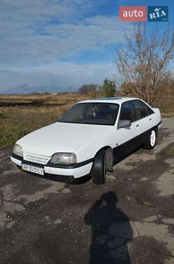 Седан Opel Omega 1988 в Харкові