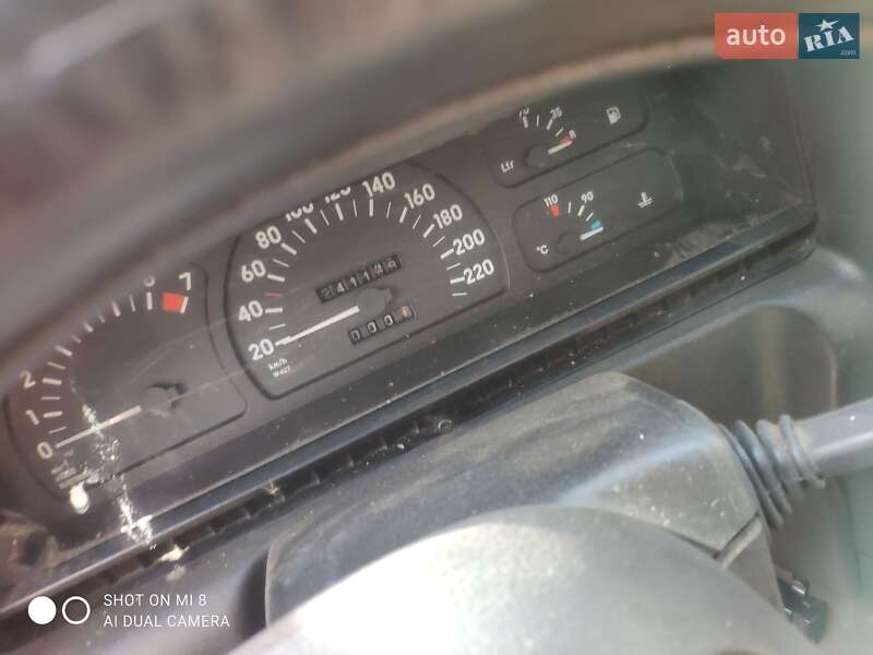 Седан Opel Omega 1990 в Красилове фото 2 Седан Opel Omega 1990 в Красилове