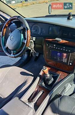 Седан Opel Omega 2000 в Николаеве