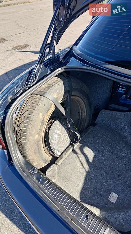 Седан Opel Omega 2000 в Николаеве