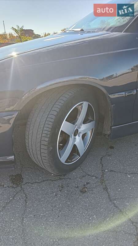 Седан Opel Omega 2000 в Николаеве