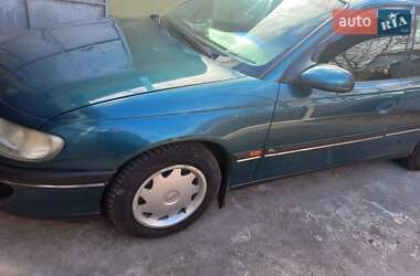 Седан Opel Omega 1998 в Фастове