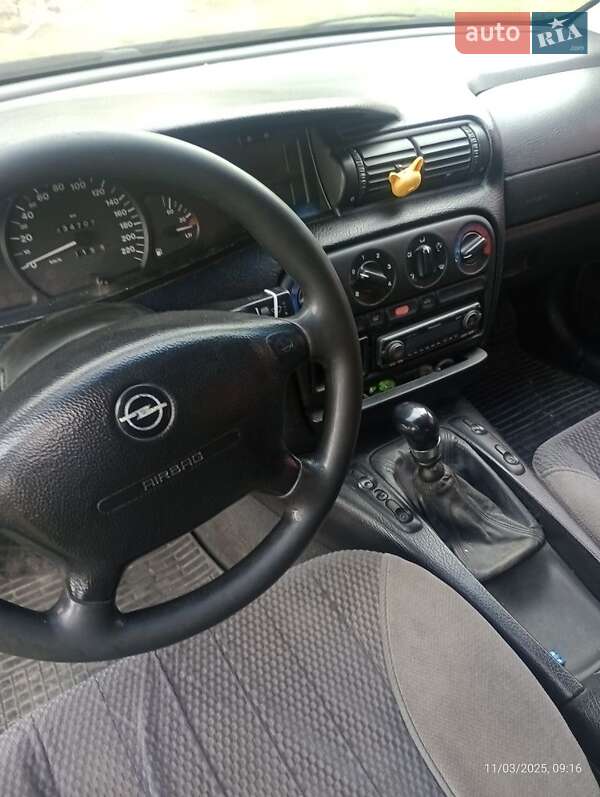 Универсал Opel Omega 1995 в Львове фото 3 Универсал Opel Omega 1995 в Львове