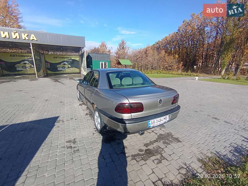 Седан Opel Omega 1999 в Виннице